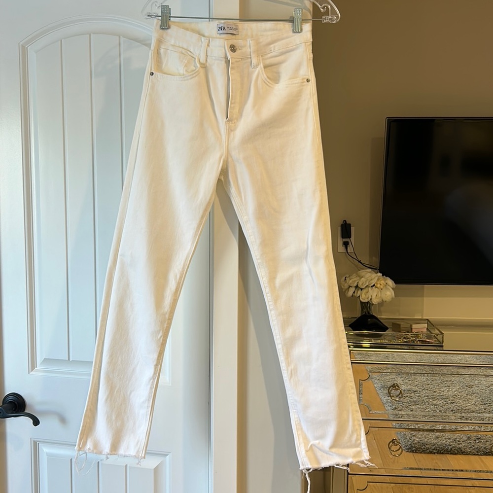 Zara jeans